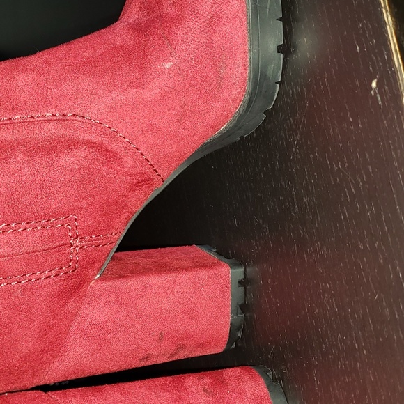 Circus Red booties - Picture 4 of 11
